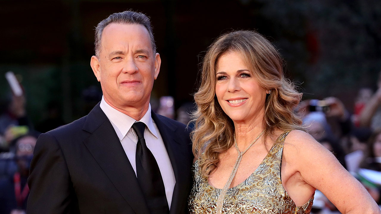 Tom Hanks pomáhal manželke poraziť rakovinu pomocou smiechu