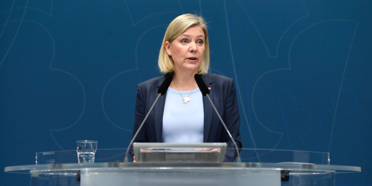 Prvá švédska premiérka rezignuje niekoľko hodín po vymenovaní!