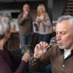 Pitím alkoholu si seniori skracujú život o niekoľko rokov!?
