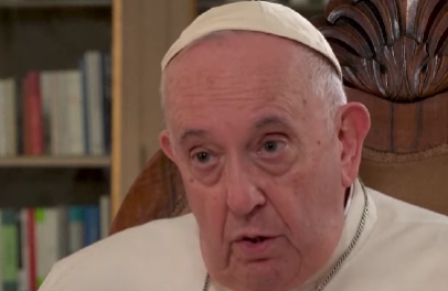Vatikán: Pápeža prijali do nemocnice, absolvuje črevnú operáciu!?